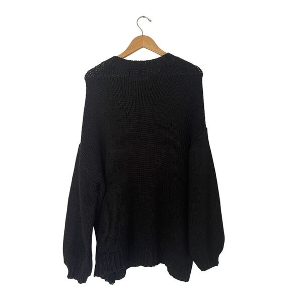 Dressed in LALA LEGEND Print Sweater Size S/M - Picture 4 of 5